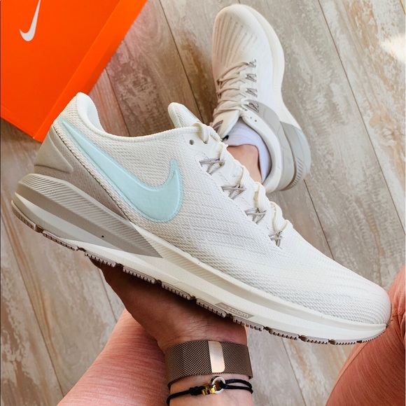 NWT Nike air zoom structure 22 - Picture 2 of 8